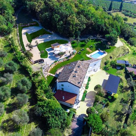 קאפרינו ורונזה Agriturismo Maison 1933 מראה חיצוני תמונה