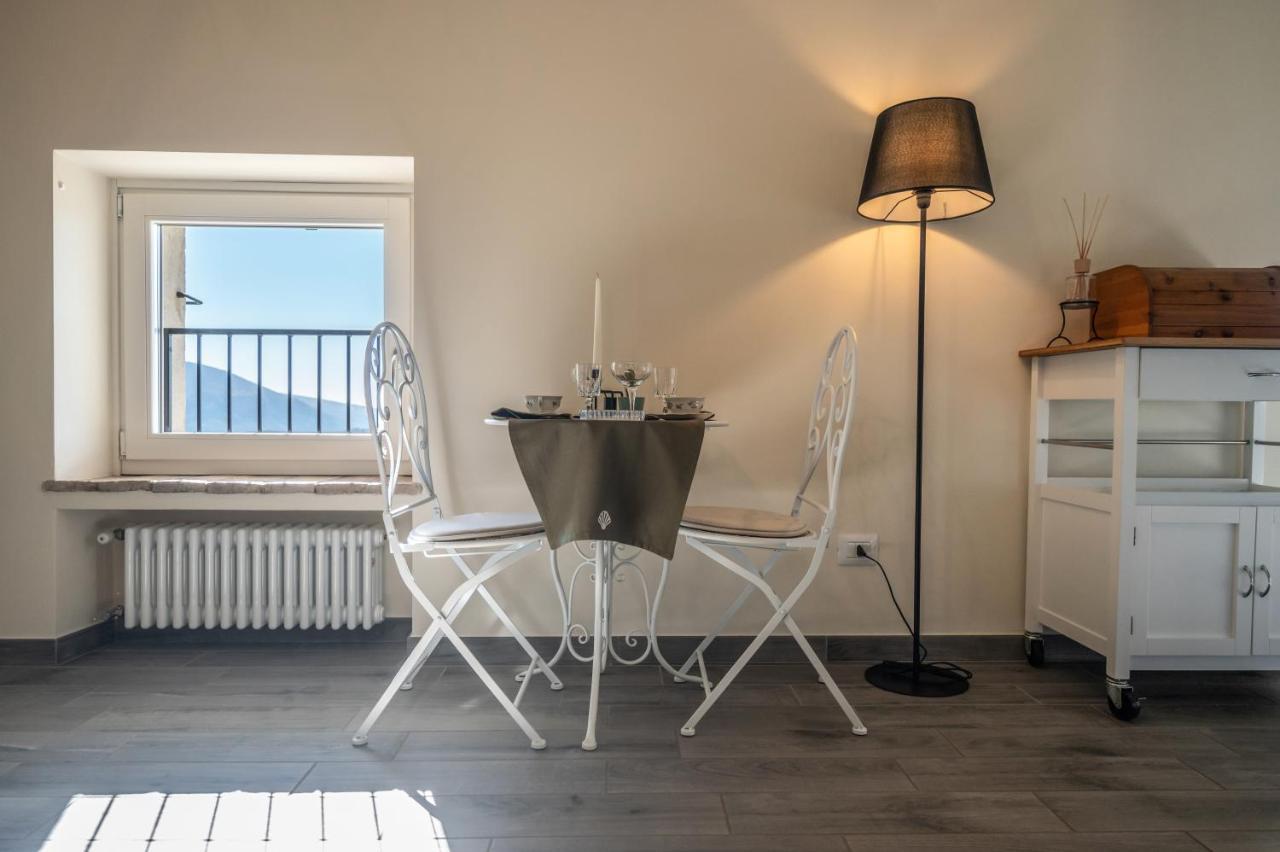 קאפרינו ורונזה Agriturismo Maison 1933 מראה חיצוני תמונה