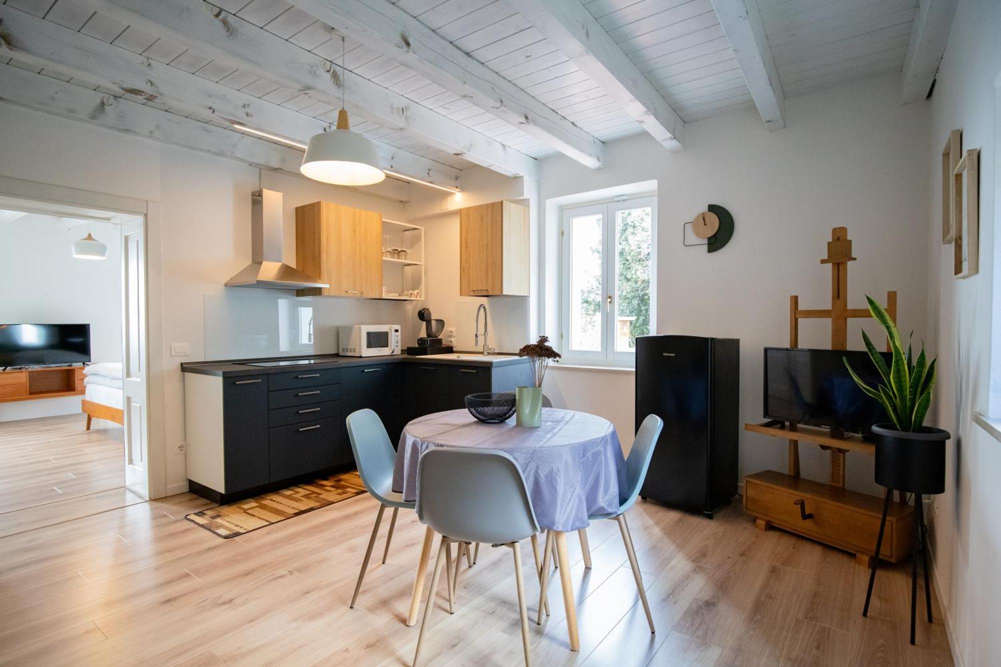קאפרינו ורונזה Agriturismo Maison 1933 מראה חיצוני תמונה